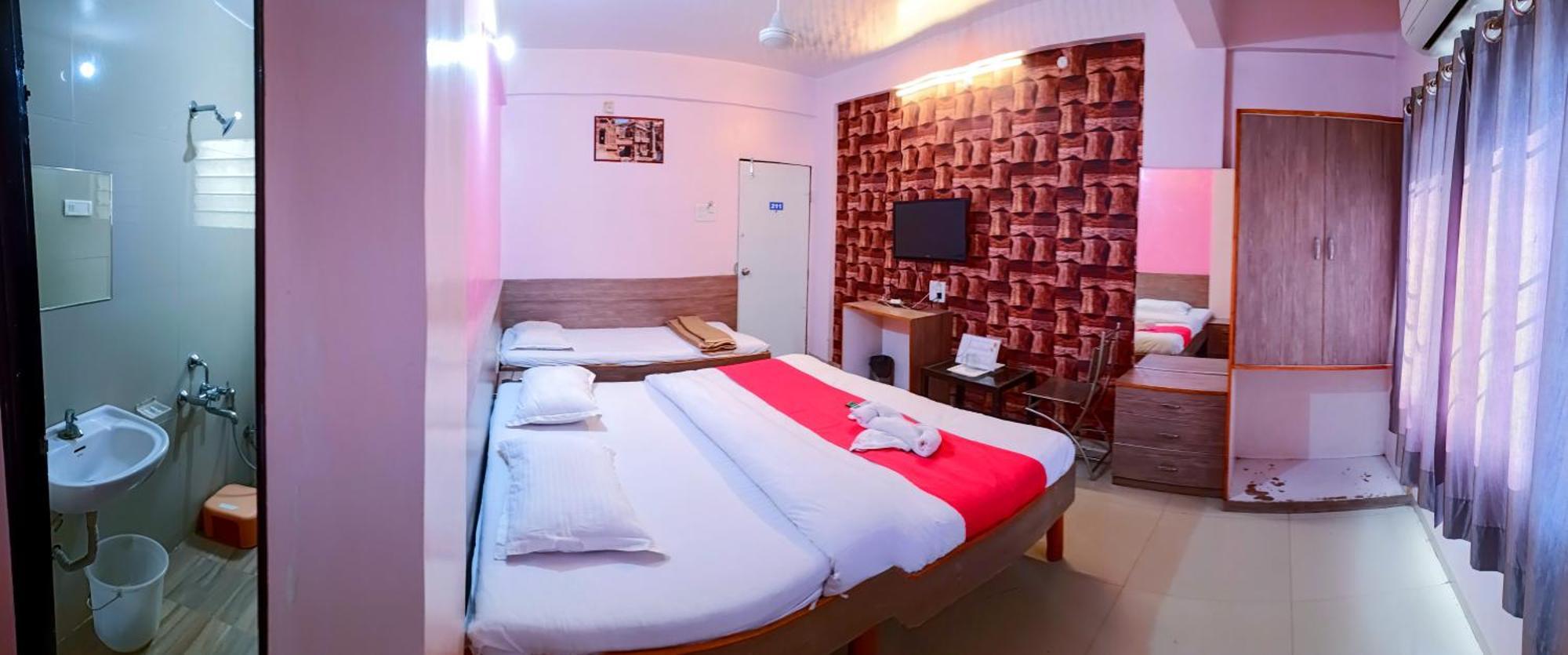 Hotel Royal Regency Aurangabad  Ngoại thất bức ảnh